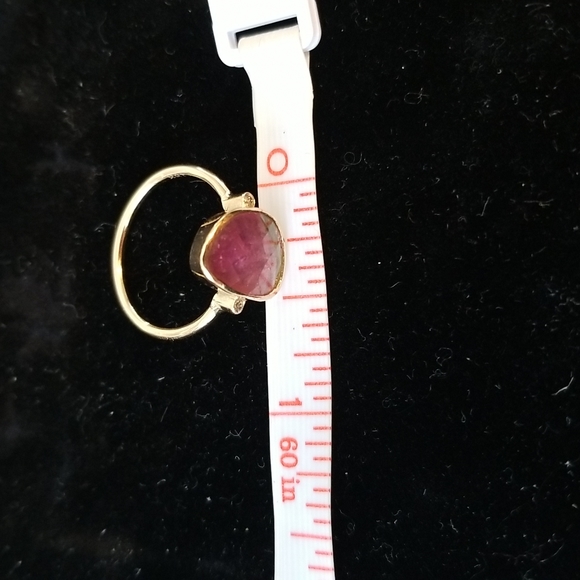 Watermelon Tourmaline 18k yellow bezel gold Ring - Picture 7 of 9